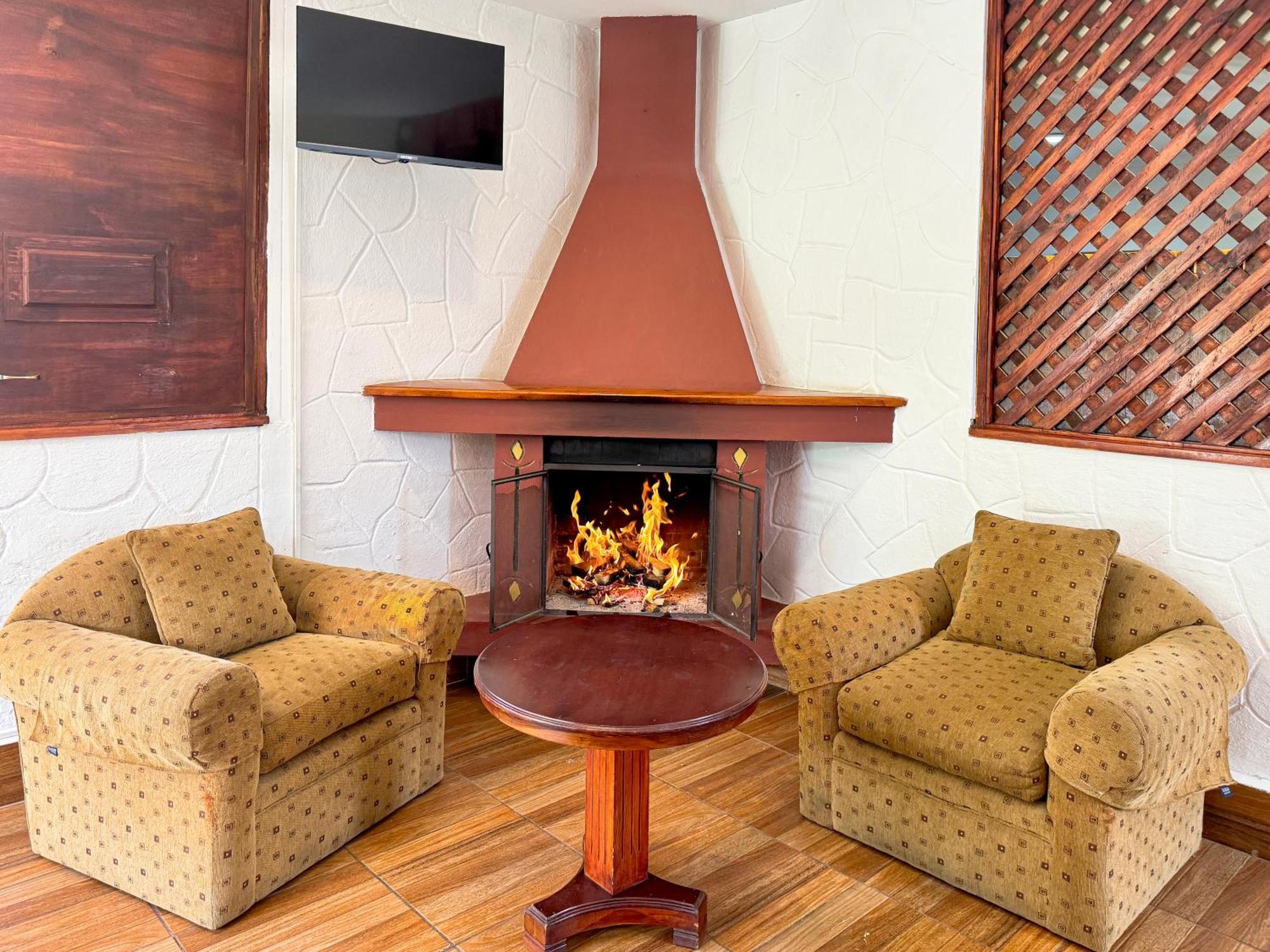 Villa Mckay'S Quinta à Yaruqui Extérieur photo